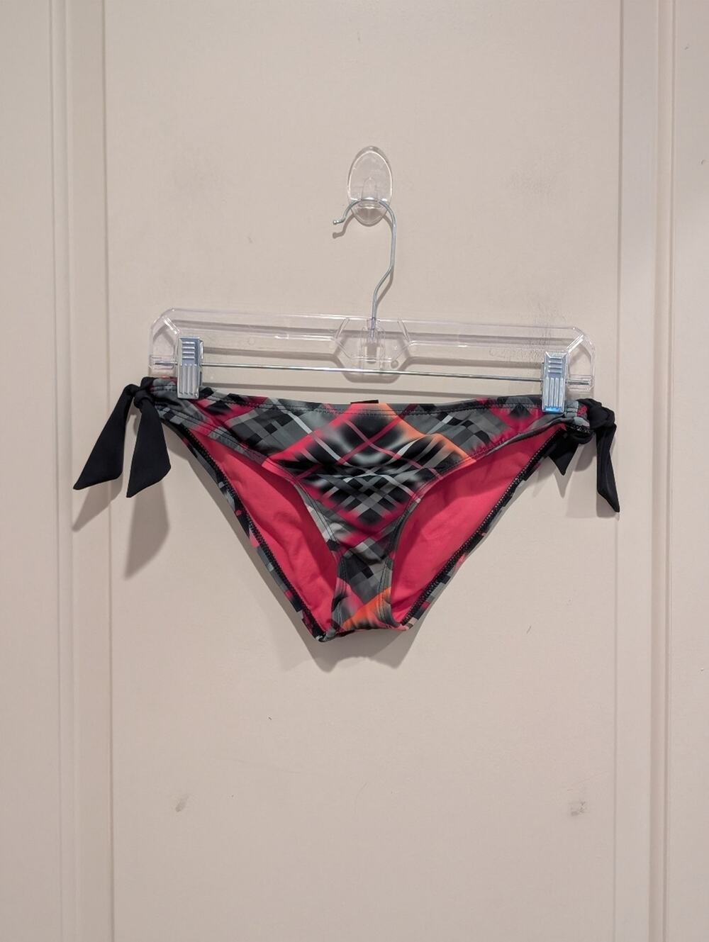 NWOT Hurley Pink Black Plaid Side-Tie Bikini Bottoms Size Small